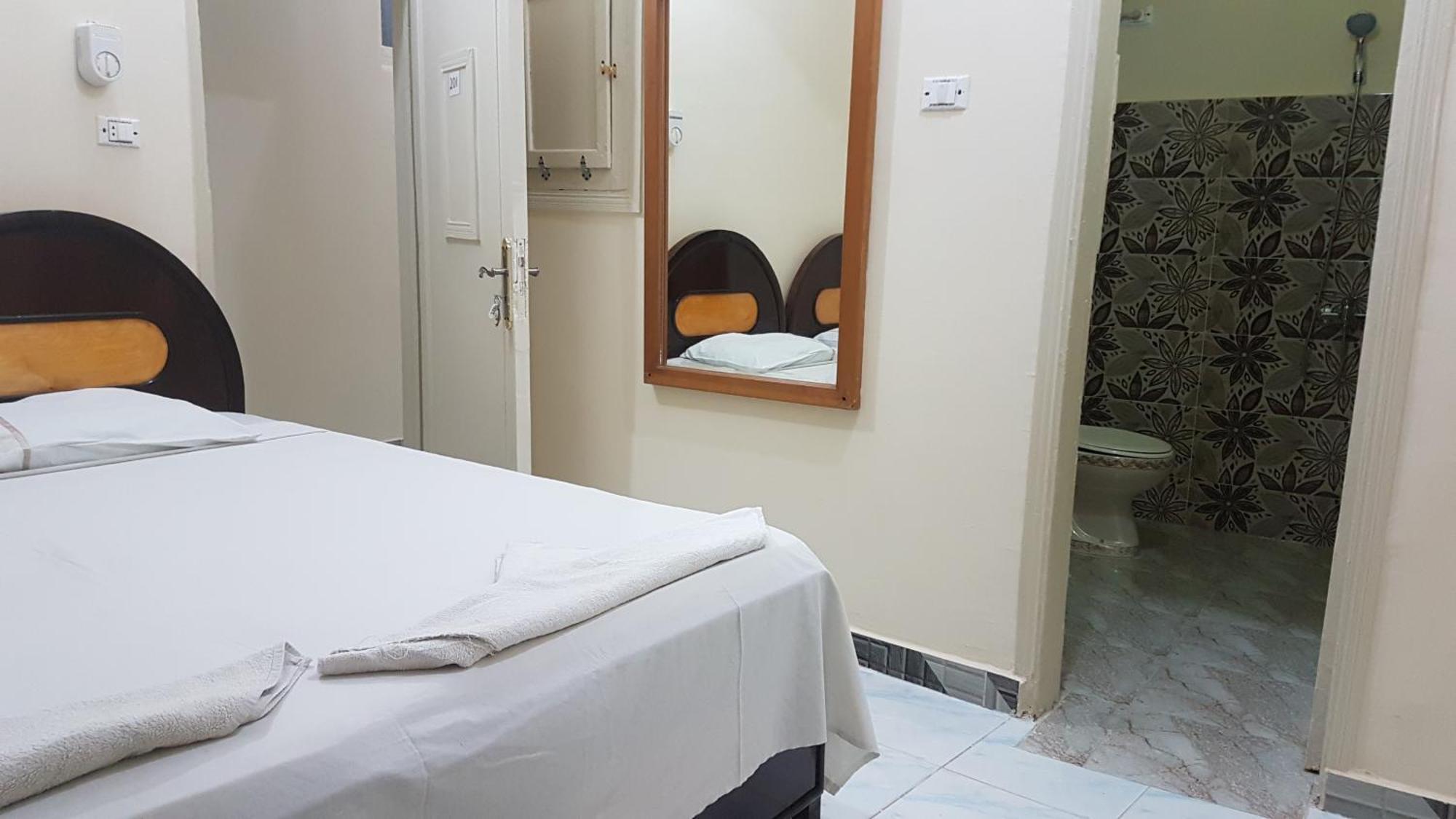 Bob Marley Peace Hotel Luxor Kültér fotó